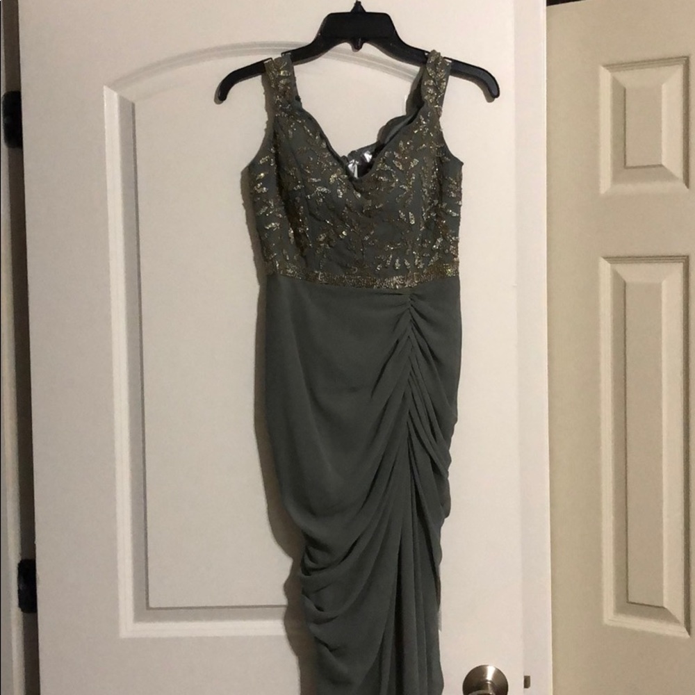 Stunning never worn dress!